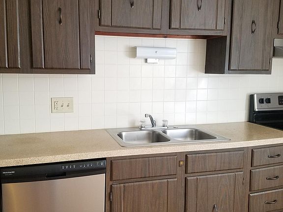 4th image of 3 Losson Garden Dr APT 3