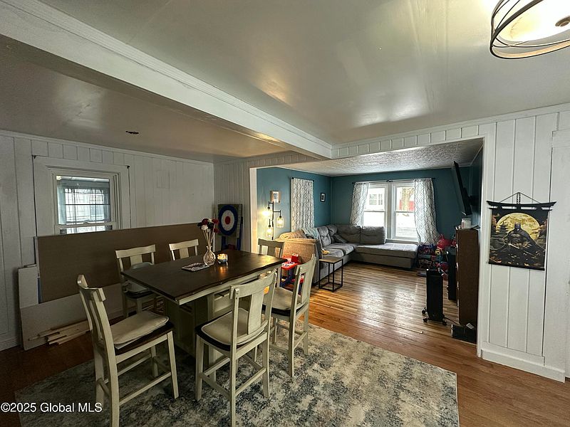 5th image of 573 Lower Allen Street
