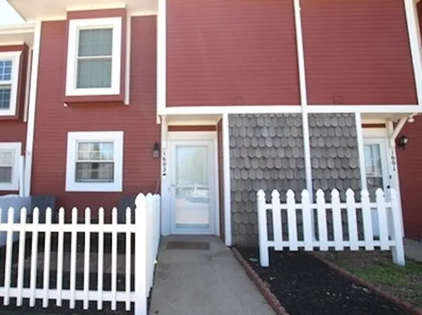 6725 W Shade Ln APT 1602, Wichita, KS 67212