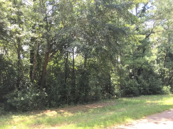 6 Joiner Dr, Albany, GA 31721