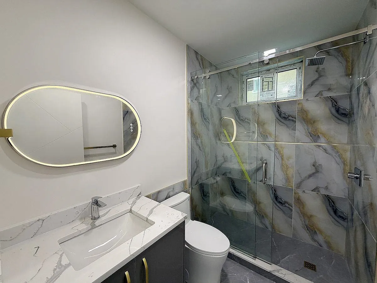 2 bed, 750 sqft, $2,000 — Photo 2