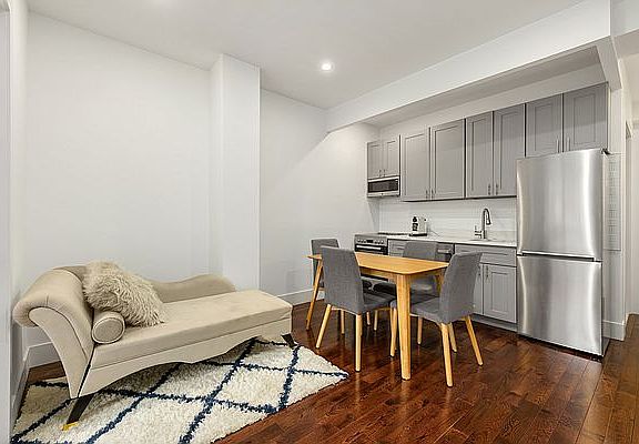 4th image of 431 E 87th St #5A