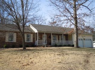 4209 Fox Creek Rd, Mount Vernon, IL 62864