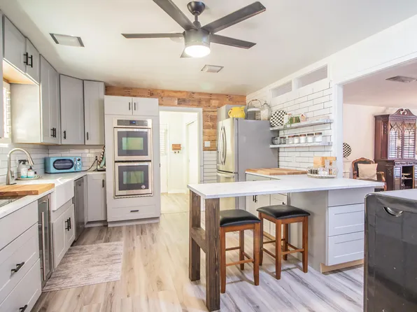 1301 E Buckley St, Brownfield, TX 79316