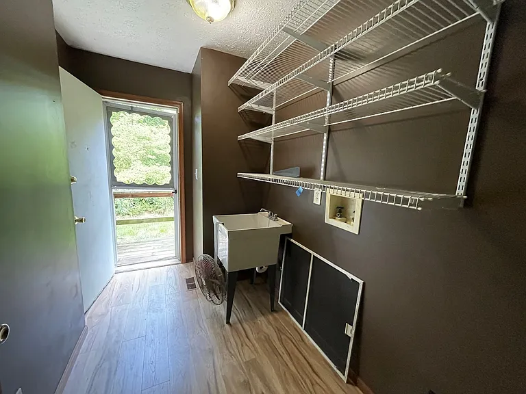 227 Mill Rd — Photo 7