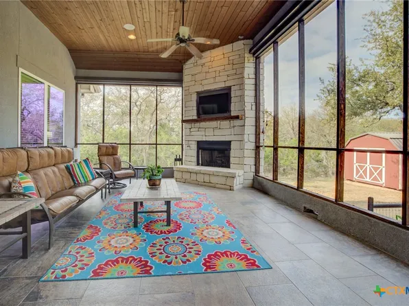 112 Westin Hls, New Braunfels, TX 78132