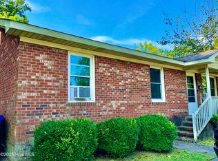 1400 E 1st St #A, Greenville, NC 27858