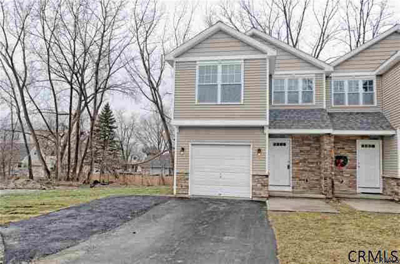 1st image of 52 CARROLL HILL Road