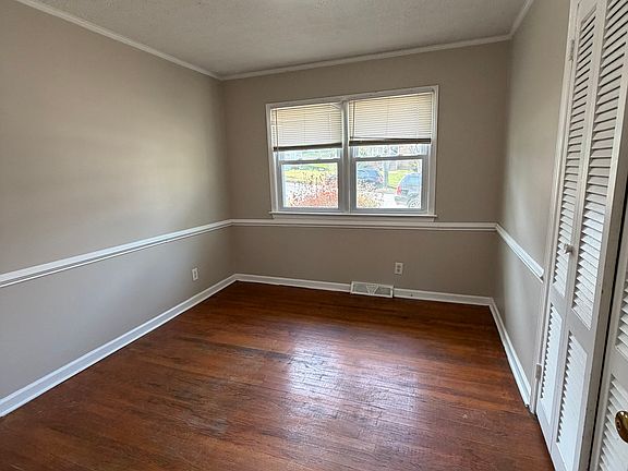 4th image of 809 Westview Dr