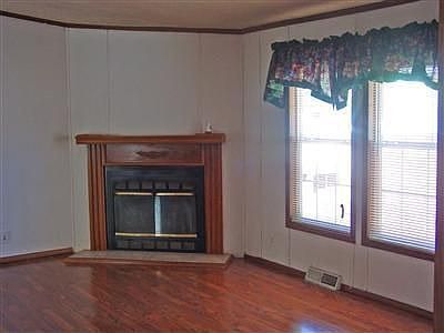 1st image of 1299 Vegas Verdes Dr Space 90