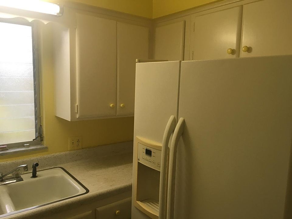 1st image of 677 Royal Palm Blvd