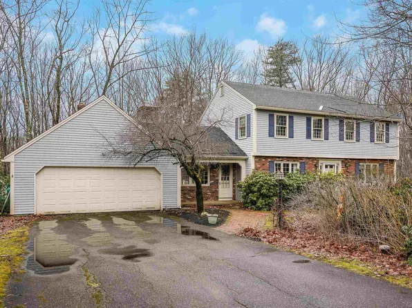 58 Old Farm Road, Bedford, NH 03110
