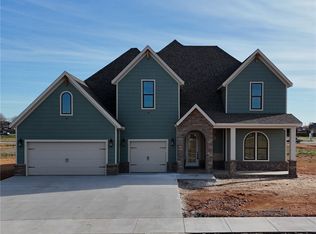 6489 County Ave, Springdale, AR 72762