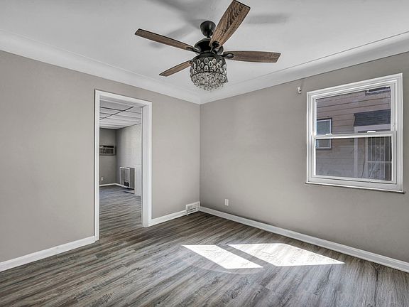 4th image of 16915 Talford Ave