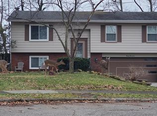 2017 Chestnut Hill Dr, Youngstown, OH