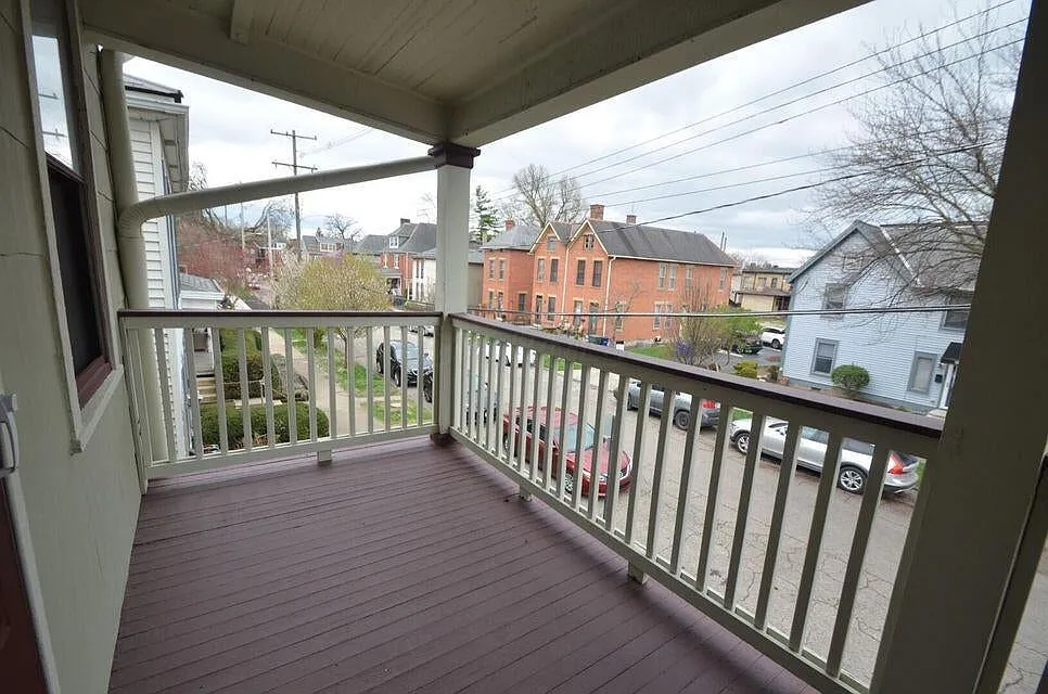2 bed, 1392 sqft, $1,895 — Photo 2
