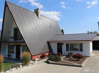 1128 23rd Ave, Oroville, WA 98844