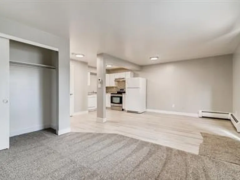 Townhouse on 12th — Photo 21