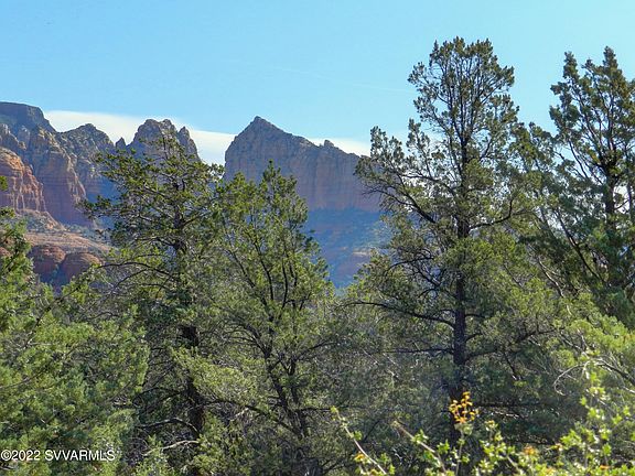4th image of 15 Sedona Heights Lane