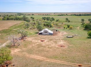 N 1740th Rd, Erick, OK 73645