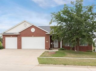 713 Potter St, Tiffin, IA 52340