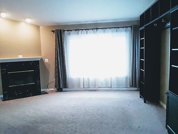 3rd image of 1039 Maplewood Ave