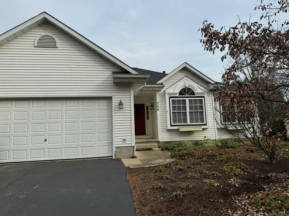 304 Madison St, Genoa, IL 60135