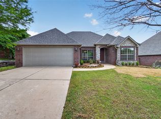 4526 E 141st Pl S, Bixby, OK 74008