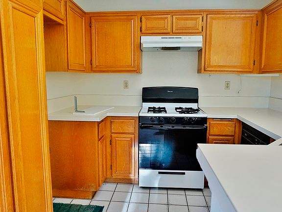 5th image of 2580 Avenida Del Vista Vis