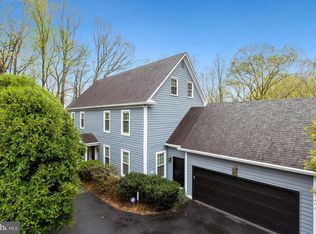 8404 River Rock Ter, Bethesda, MD 20817