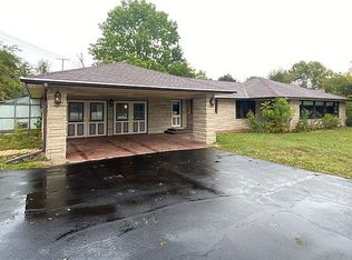 6908 Dam 17.75 Rd, Gladstone, MI 49837