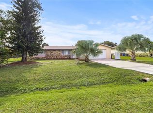 122 Gibson St, Fort Myers, FL 33905