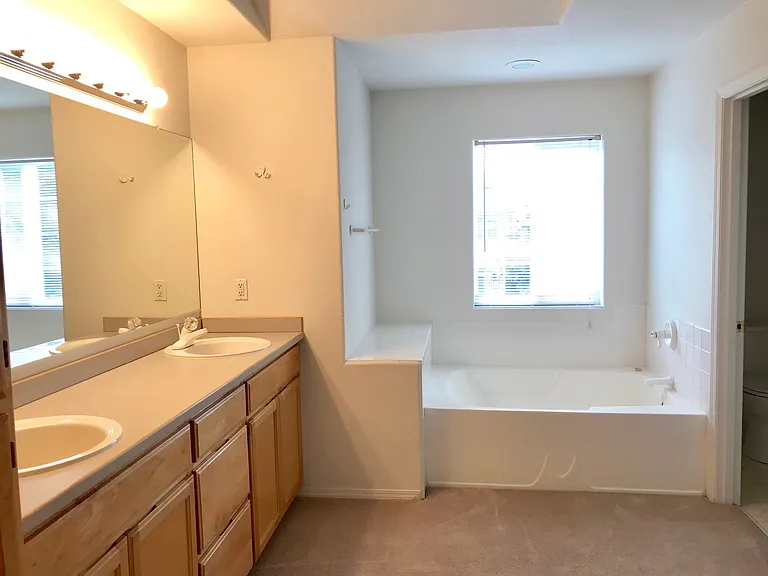 28316 SW Wagner St — Photo 15