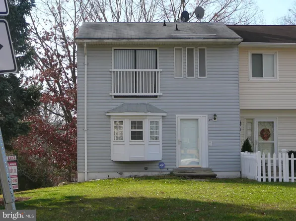 39 Wayside Ct, Stafford, VA 22554