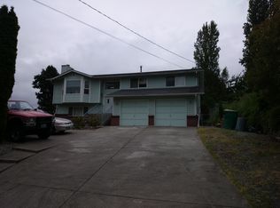 3219 S Myrtle Pl, Seattle, WA 98118