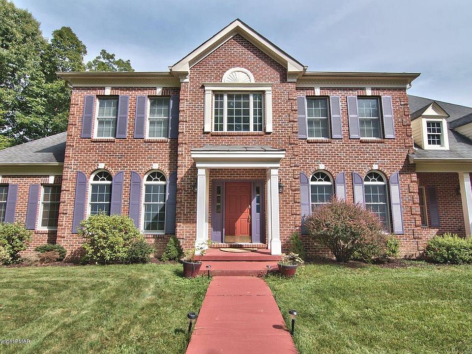 353 Great Bear Way Rd, East Stroudsburg, PA 18302 Zillow