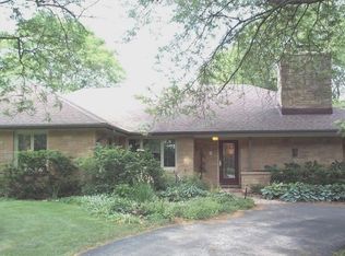 6114 S 92nd St, Hales Corners, WI 53130