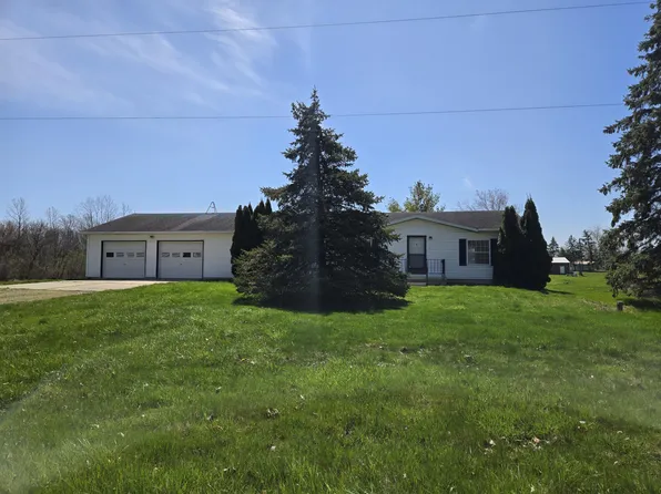 9645 Britton Hwy, Tecumseh, MI 49286