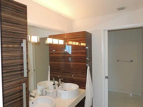 2020 N Bayshore Dr Unit 2405-1-2405, Miami, FL 33137