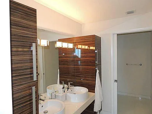 2020 N Bayshore Dr #2405-1-2405 Photo 1