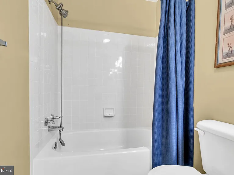 1783 Jonathan Way #H — Photo 7