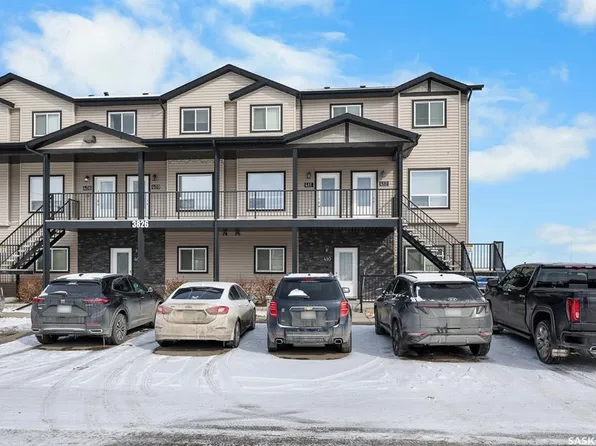 UNIT 411-3826 Dewdney AVENUE E, Regina, SK S4Z 0A6
