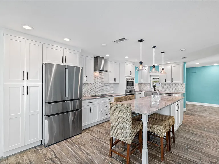 6323 Bayou Grande Blvd NE — Photo 6