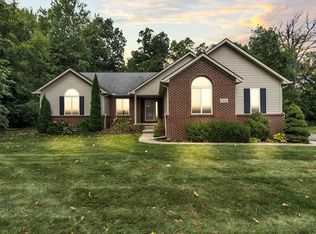 13036 Alyssa Ct, Linden, MI 48451