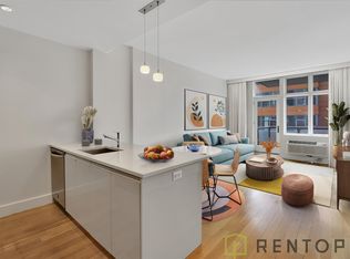 226 50th Ave APT 4G, Long Island City, NY 11101