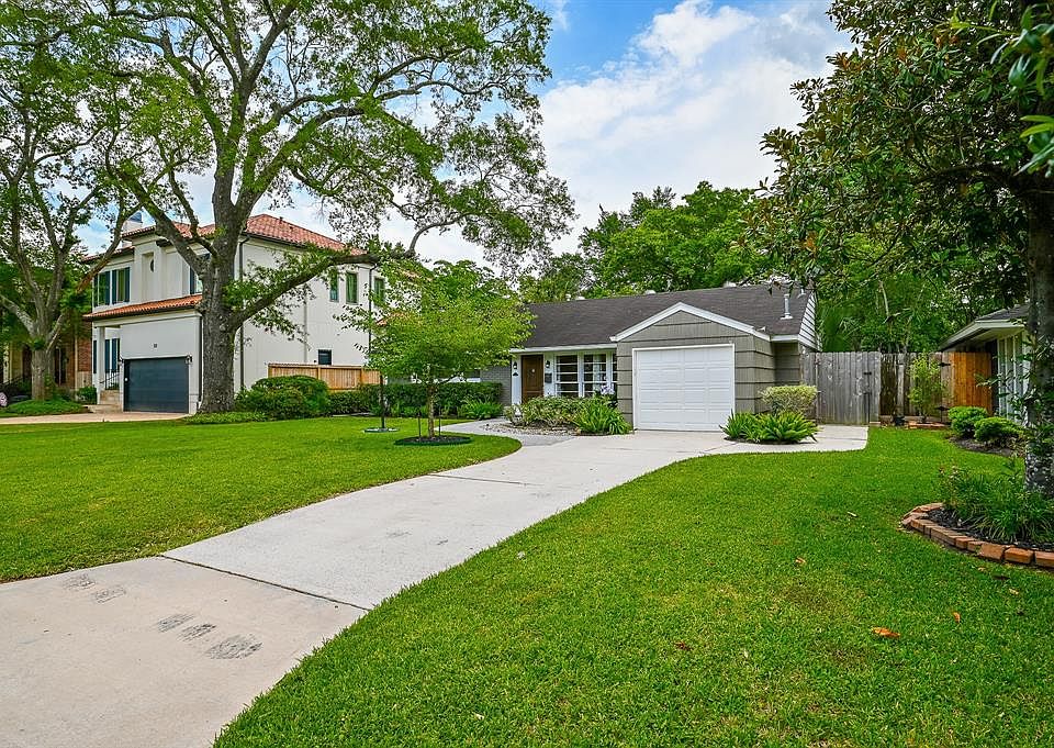 1st image of 4627 Cedar Oaks Ln