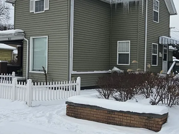 611 Liberty Dr #2, Mishawaka, IN 46545