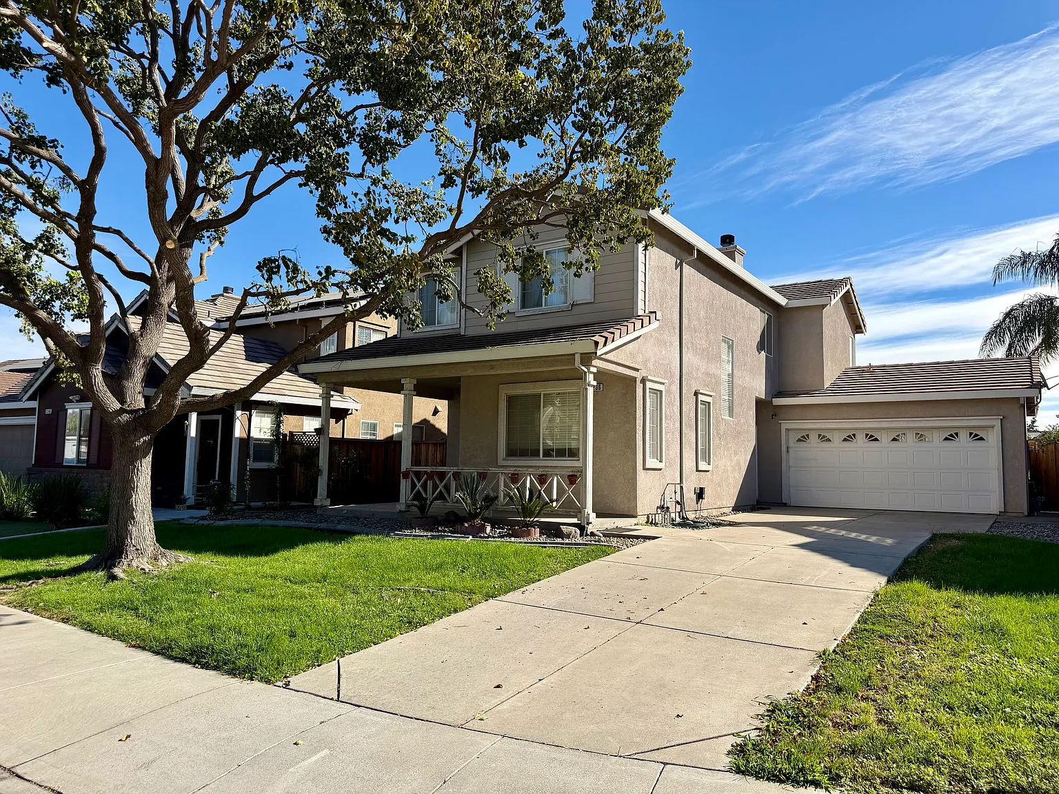 4 bed, 1789 sqft, $2,850 — Photo 1