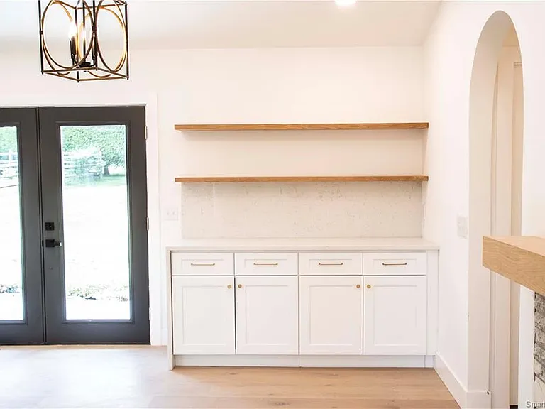 11 Fairmount Dr — Photo 16