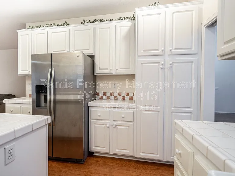 3655 Shandin Dr — Photo 19